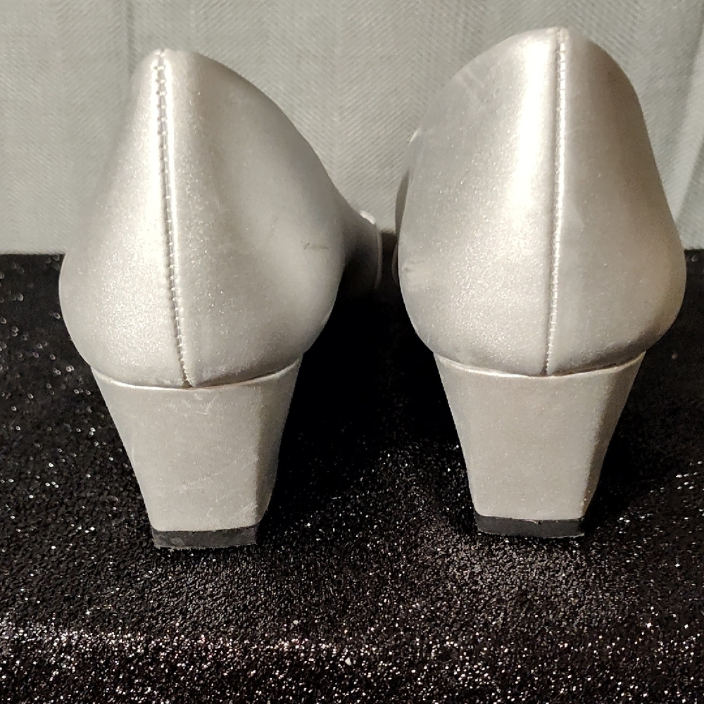 Easy Street Alive 5 Shoes - Picture 5 of 6